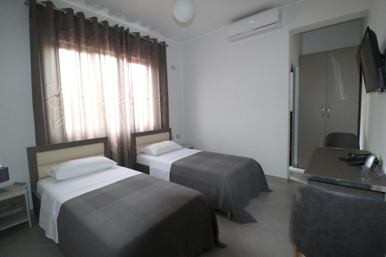 Hotel Aulona
