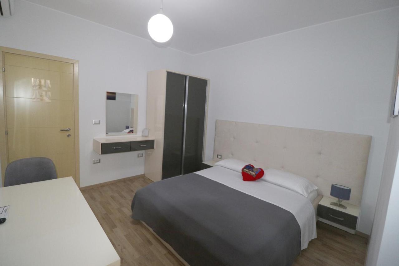 Hotel Aulona Fier